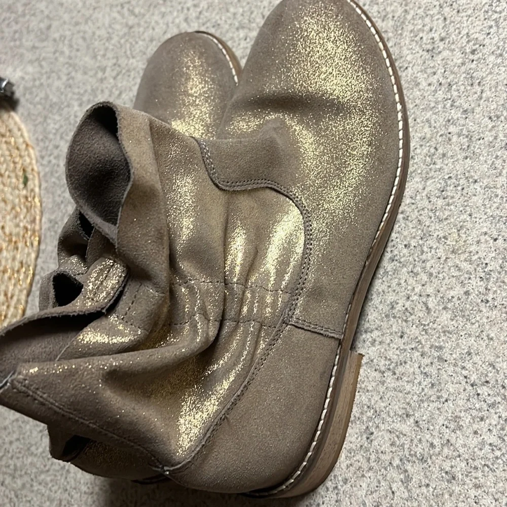 Boden gold suede slouchy boots size 39/